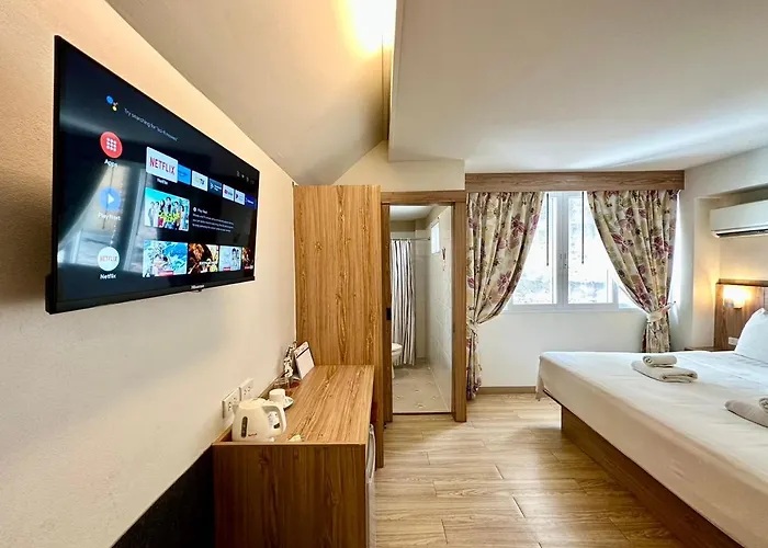 Dinsomon 3* Bangkok